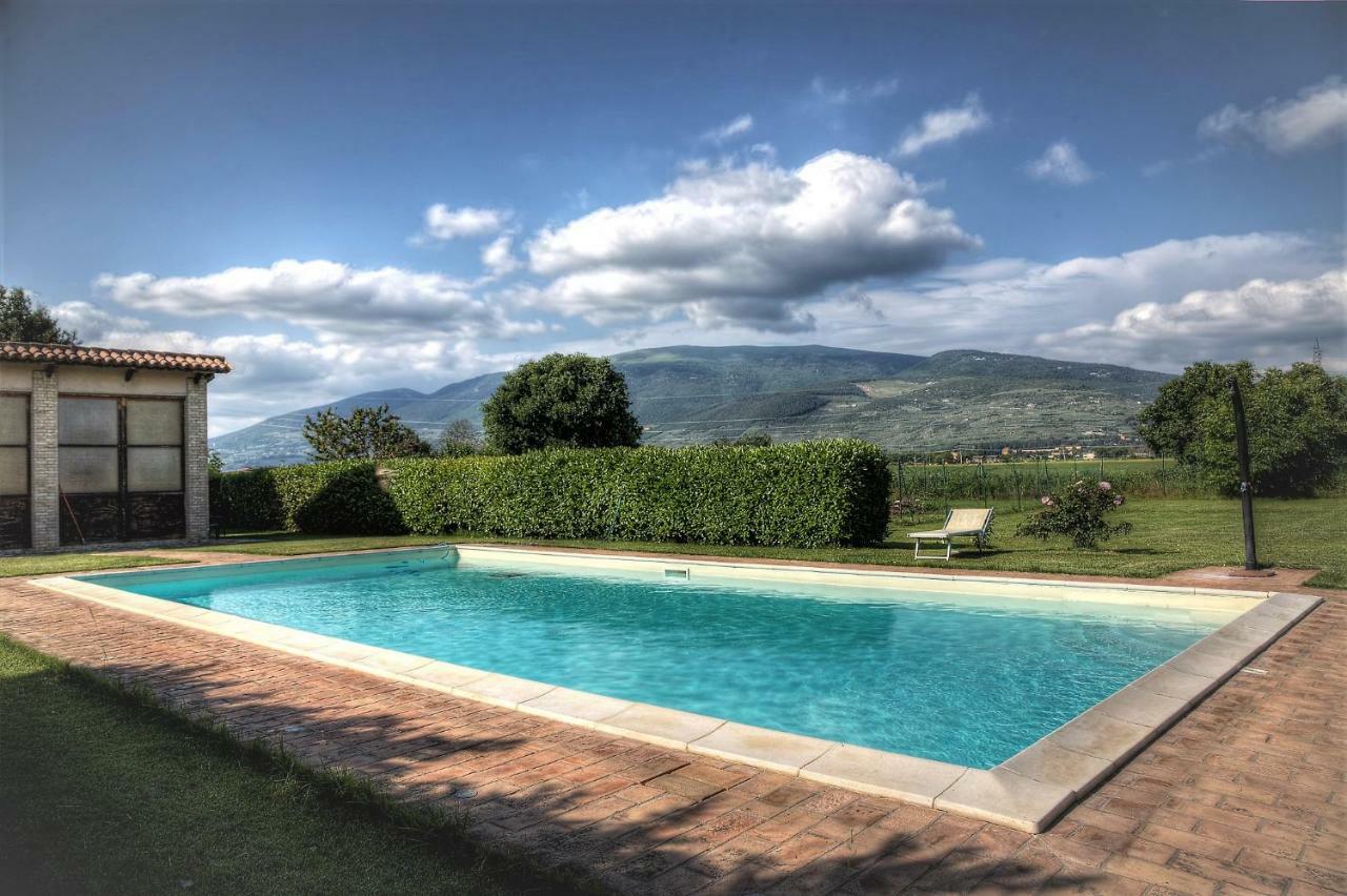 Maison d'hôtes Le Ghiande à Spello Extérieur photo